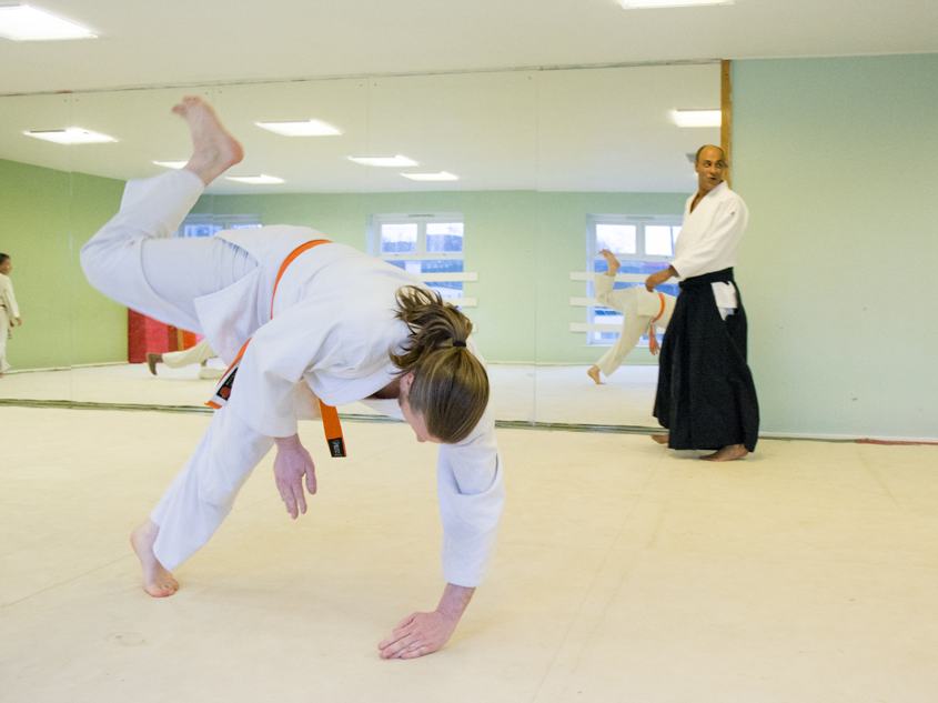 Hizashikan-adults flying lessons